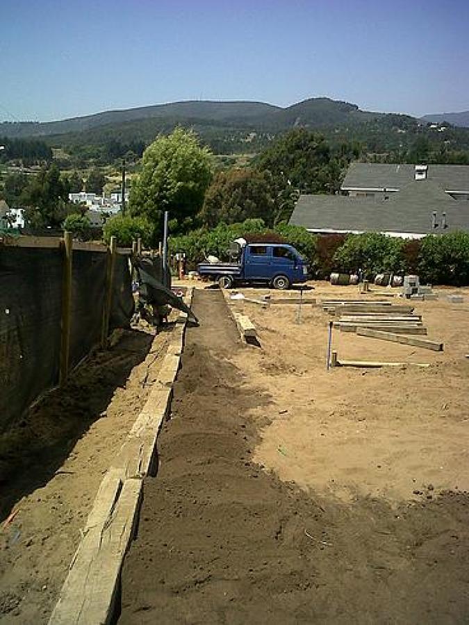 Relleno compactado en camino peatonal