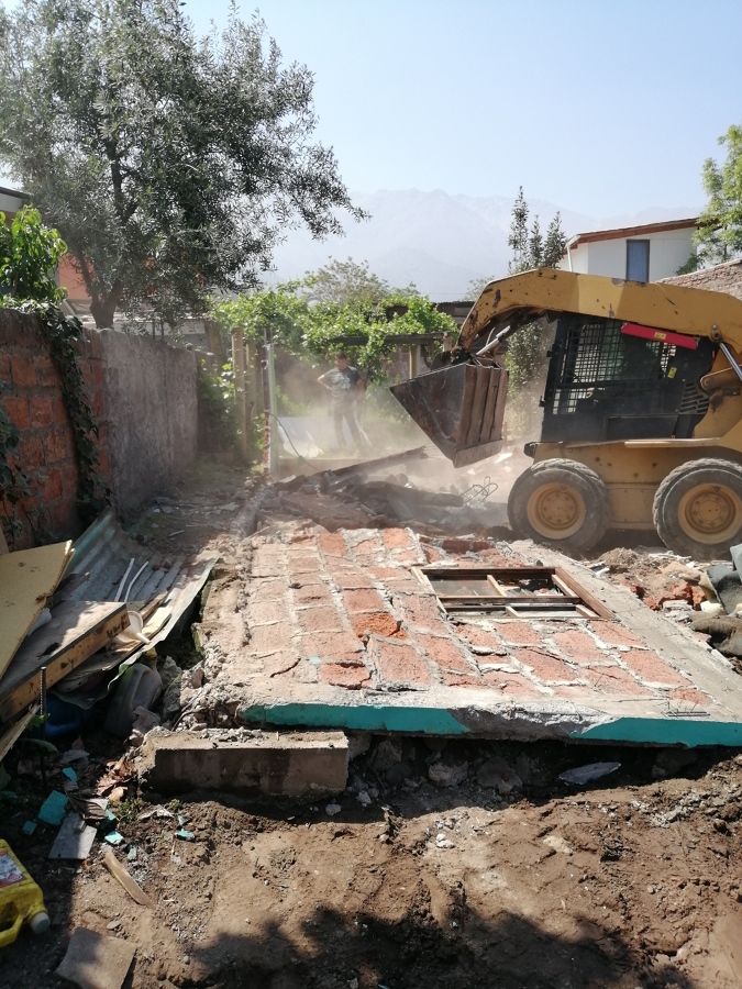 Demolición en Peñalolén