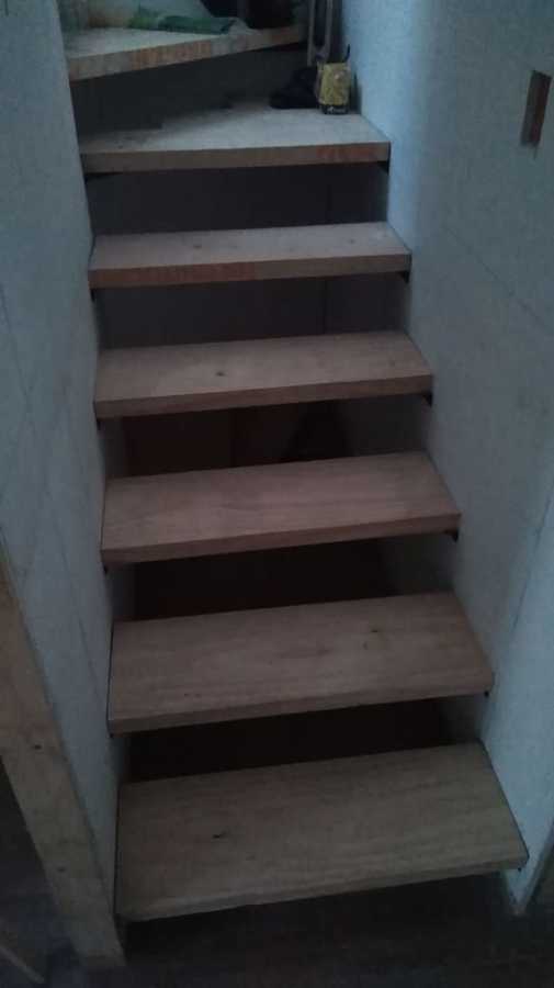 Fabrica e instalación escalera