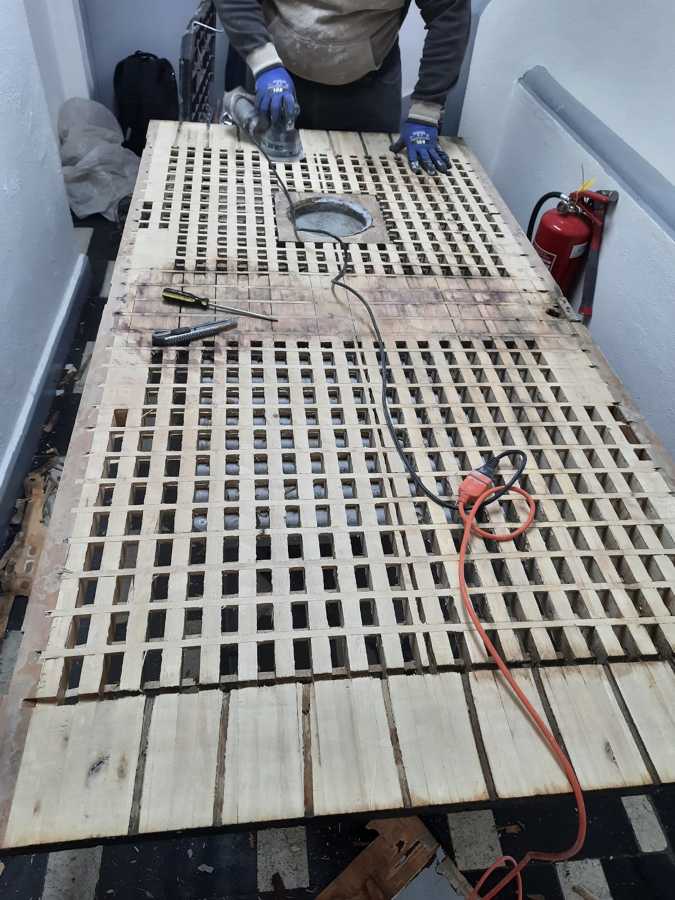 Retiro de enchape y lijado