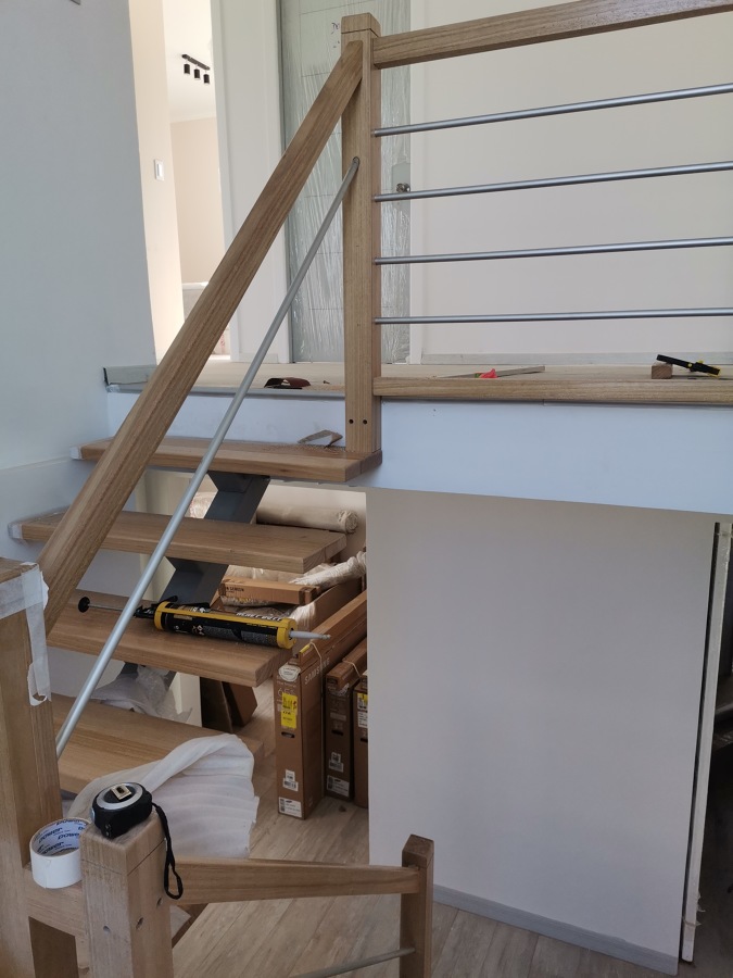 Construccion escalera Metal Madera Limon Central