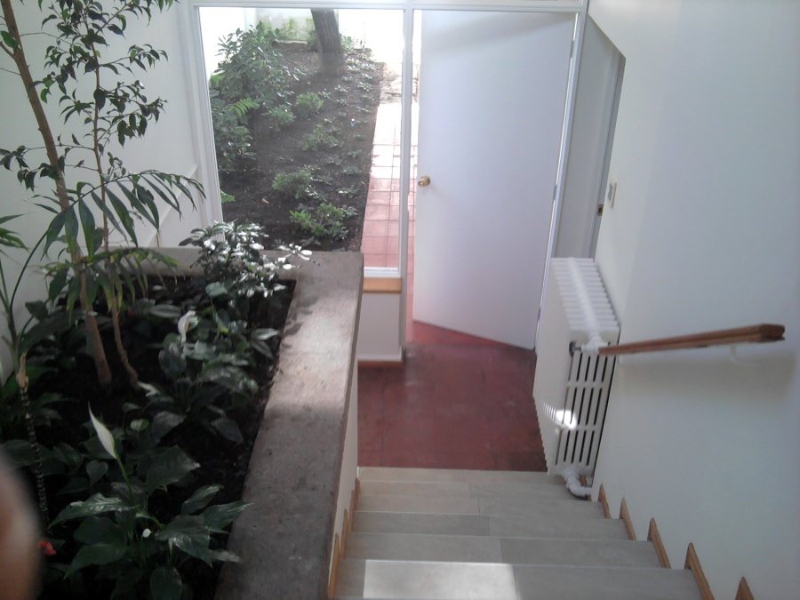 instalacion de porcelanato con nariz de grada con angulo de aluminio