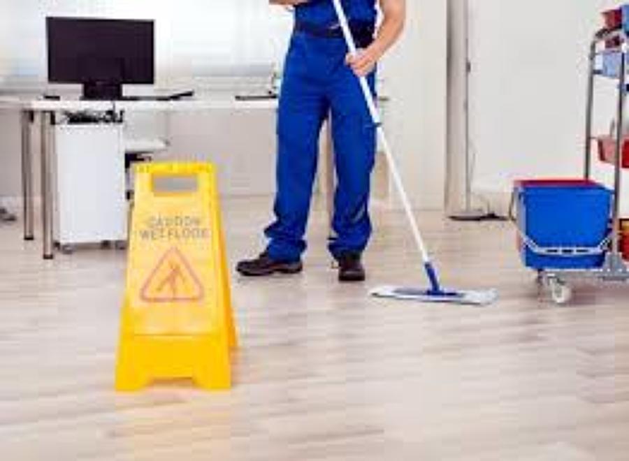 limpieza pisos de oficina