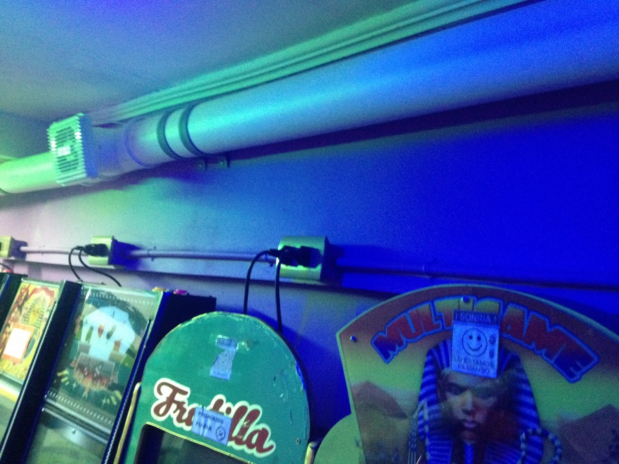 LÍNEA ALIMENTACIÓN ELÉCTRICA Y EXTRACTOR DE HUMOS