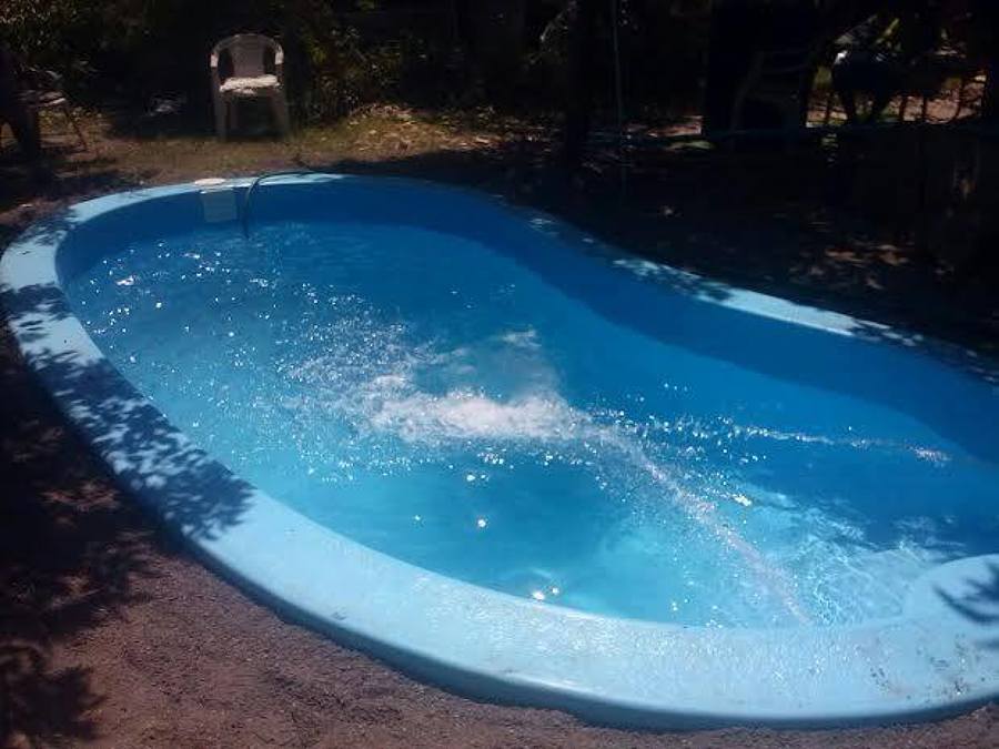 Piscina de fibra de vidrio instalada