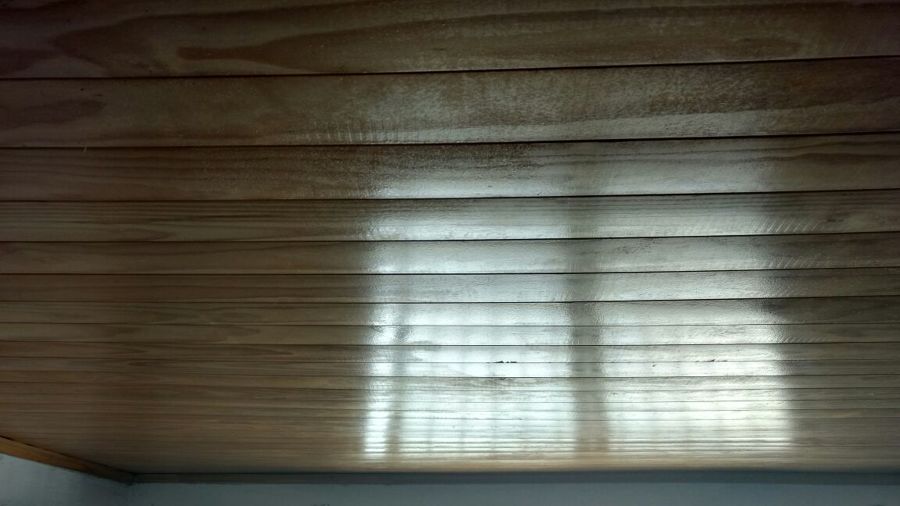 Cielo raso en Madera