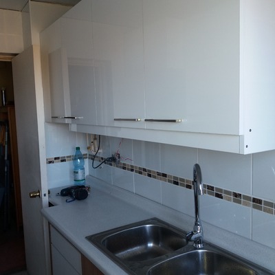 cocina con alto brillo