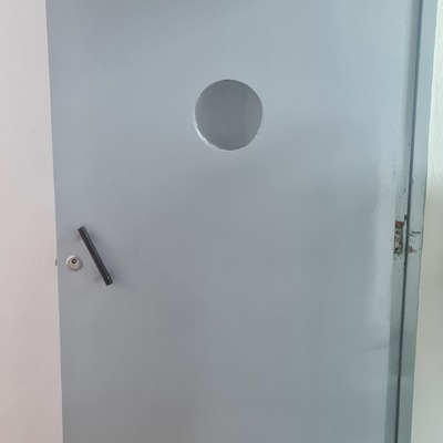 Reparación puerta enchapada