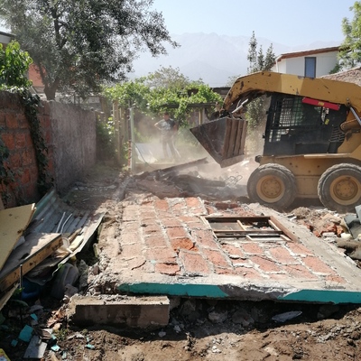 Demolición en Peñalolén