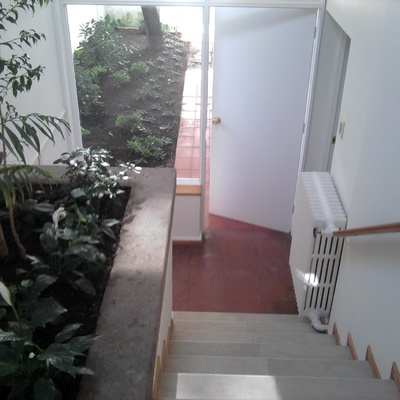 instalacion de porcelanato con nariz de grada con angulo de aluminio