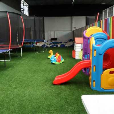 Limpieza de parques Infantiles