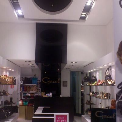 Remodelacion tiendas Gacel