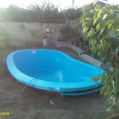 Piscina de fibra de vidrio instalada