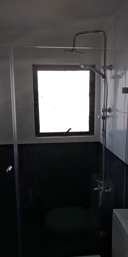 Instalación shower door vidrio templado