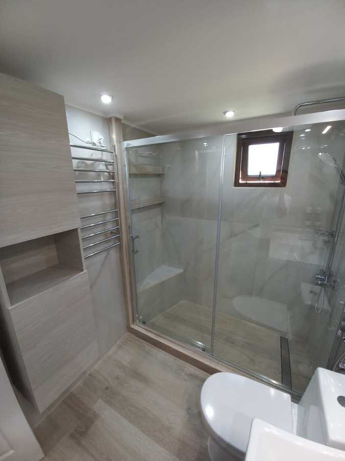 Mueble auxiliar Roca