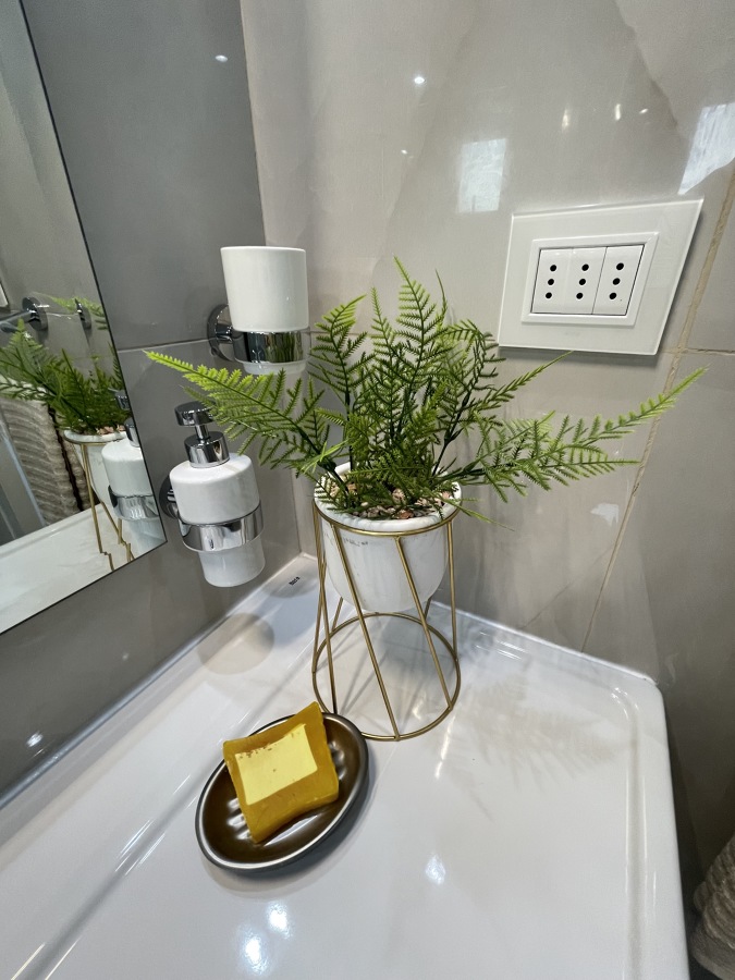 Placa e interrupto de cristal blanco