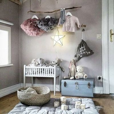 Pieza pintada en gris 