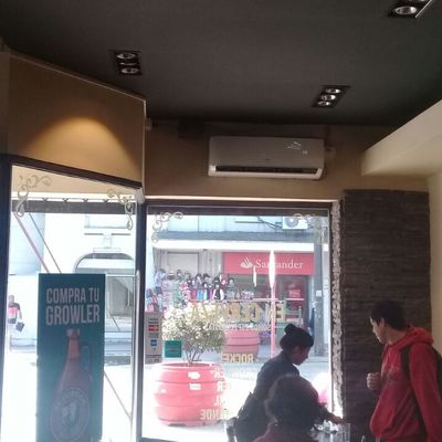 Climatización de restaurant schop dog