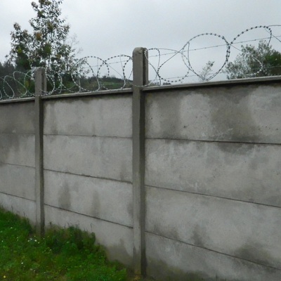 Instalación pandereta en parcela de agrado 