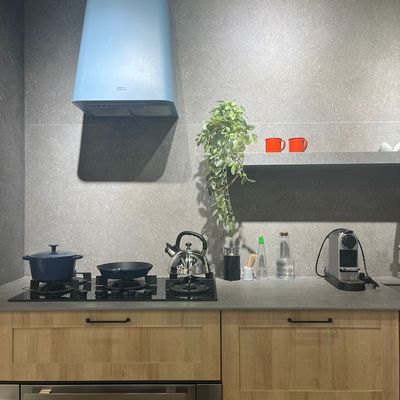 Cubiertas en Showroom Duomo Store - Av Kennedy 6980 Vitacura