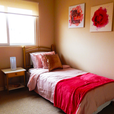 MONTAJE PIEZA ADOLECENTE