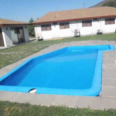 Piscina de fibra instalada