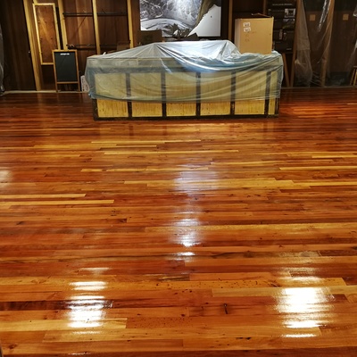 Pulido de parquet - Tiendas Patagonia, Mall Alto Las Condes