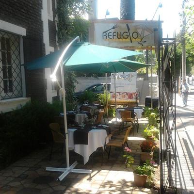 Refugio Resto Bar 