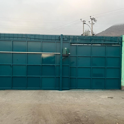 Remodelación de portón de acceso vehicular