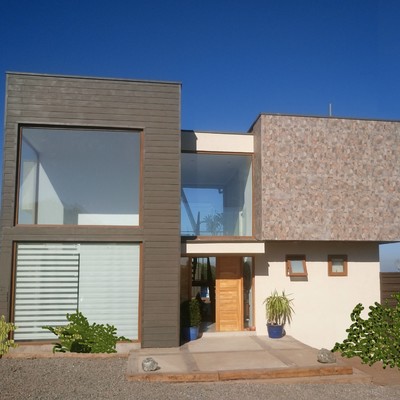 VISTA FRONTAL ACCESO