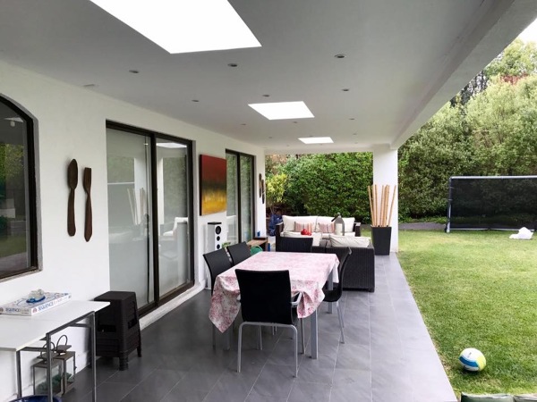 ¿Cuánto cuesta hacer este cobertizo de 36 m²?